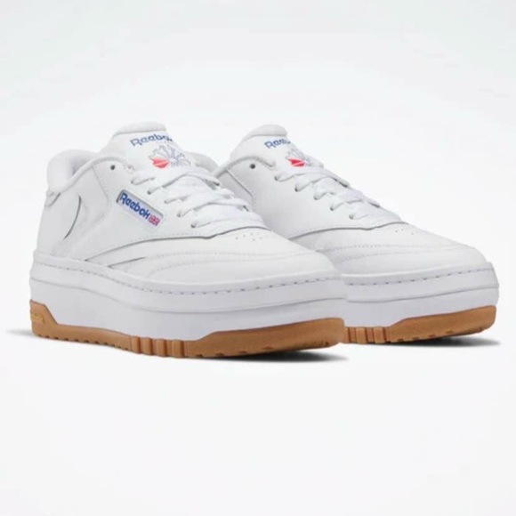 Reebok - Picture 1 of 4